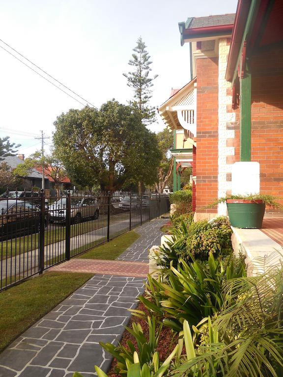 Manly'S Hidden Gem Aparthotel ภายนอก รูปภาพ