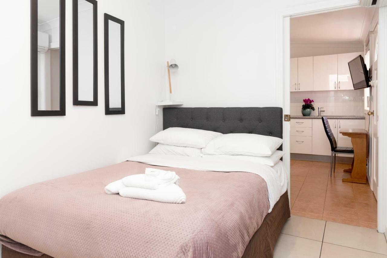 Manly'S Hidden Gem Aparthotel ภายนอก รูปภาพ